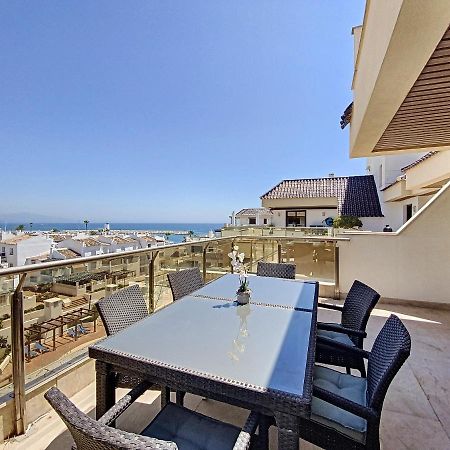 Lovely Apartment With Pool & Sea Views - Marina Del Castillo 2129 Манільва Екстер'єр фото