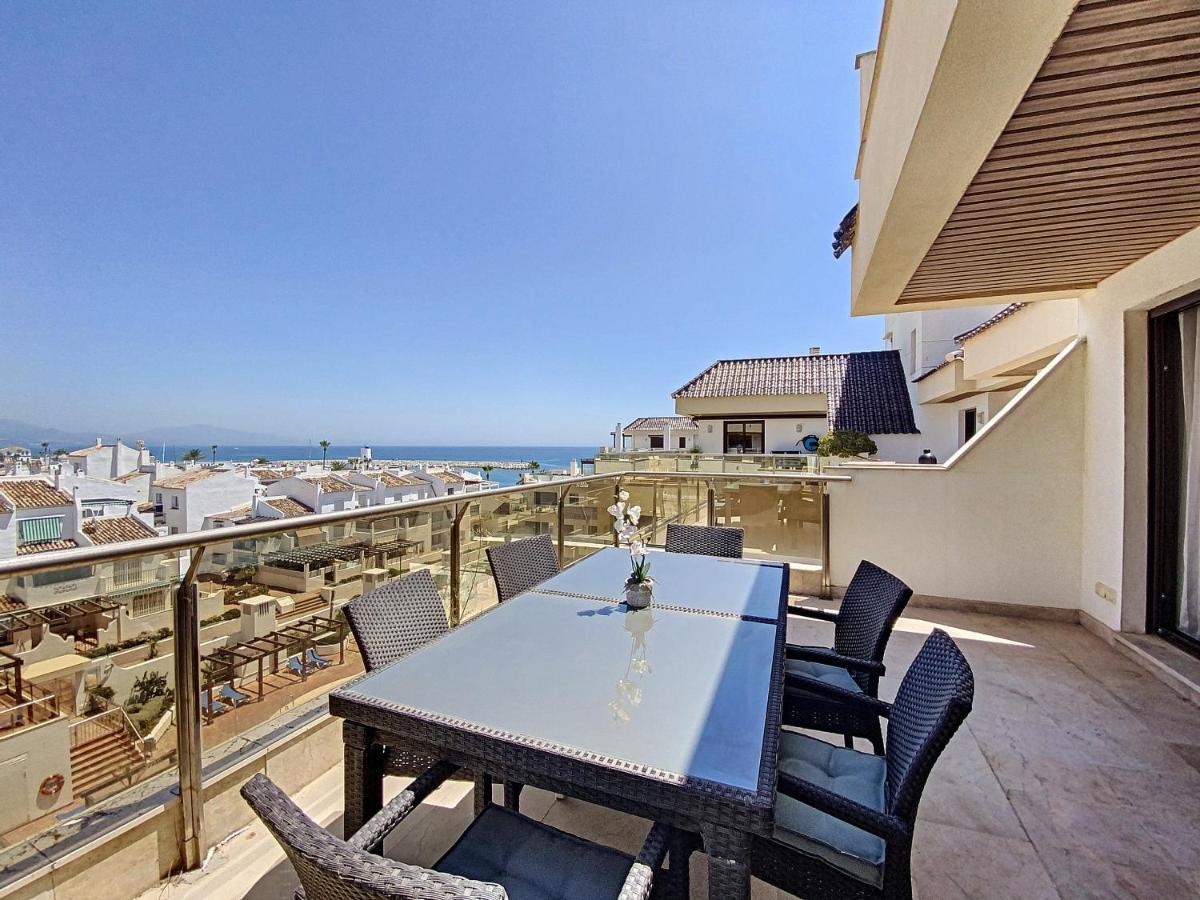 Lovely Apartment With Pool & Sea Views - Marina Del Castillo 2129 Манільва Екстер'єр фото