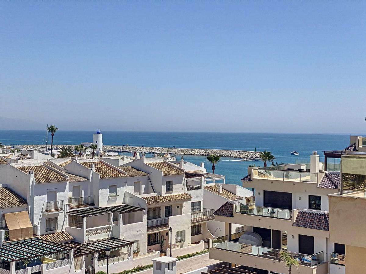 Lovely Apartment With Pool & Sea Views - Marina Del Castillo 2129 Манільва Екстер'єр фото